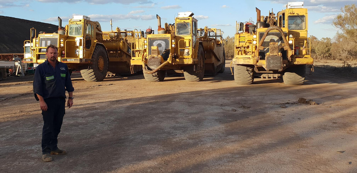 About Brad Low Earthmoving About Brad Low Earthmoving